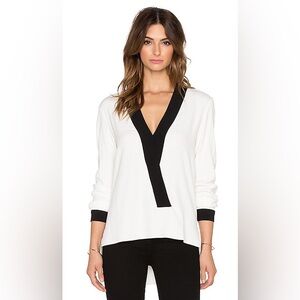 ALEXIS Adelaide Trim Off-White Black V-Neck Blouse Size XS